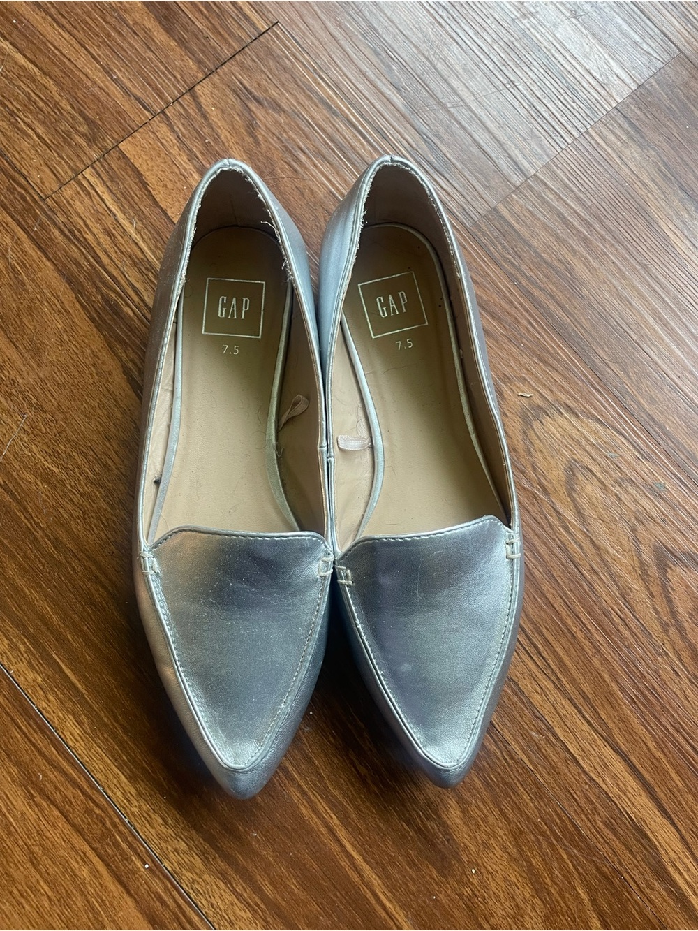 GAP Metallic Silver Pointed Toe Flats